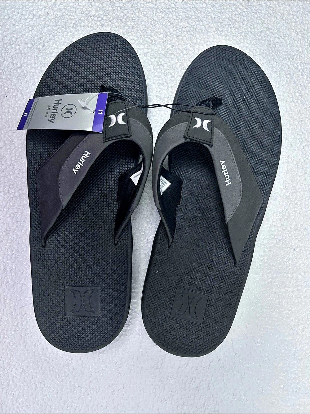 Hurley Men's Wave Runner Flip-Flops Men's Black & Gray size 11